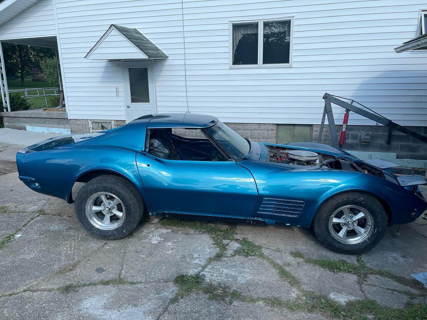 Tamco Paint Chevrolet Bryar Blue Metallic on 1970 Chevrolet Corvette C3