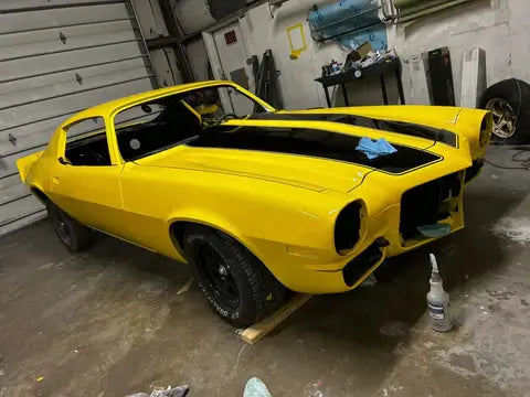 Tamco Paint Chevrolet Yellow Basecoat in CHEVROLET CAMARO Z28