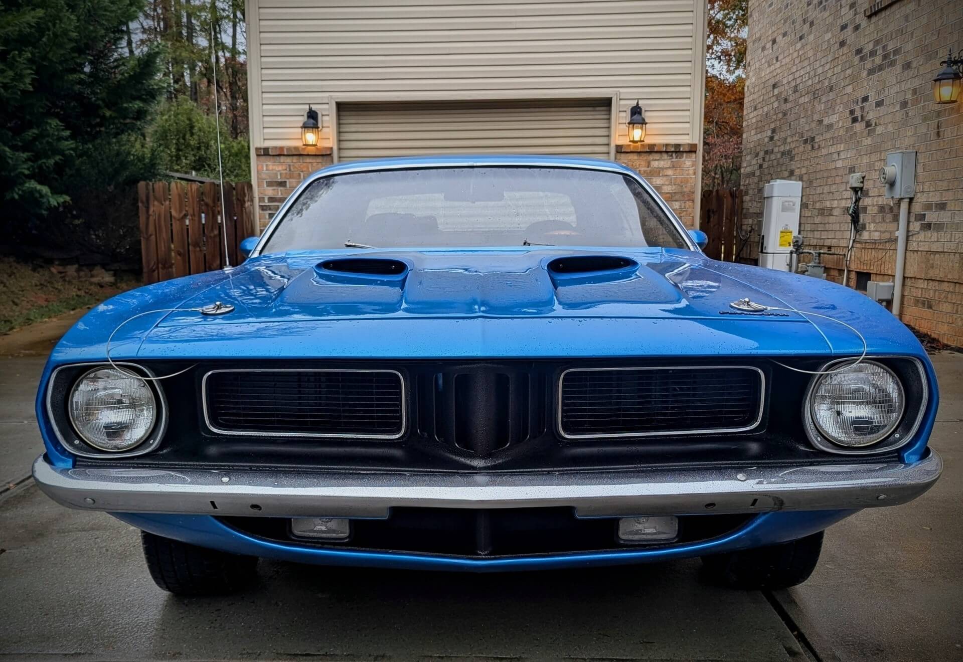 Tamco Paint Chrysler Surf Blue Metallic in 1973 Plymouth Barracuda