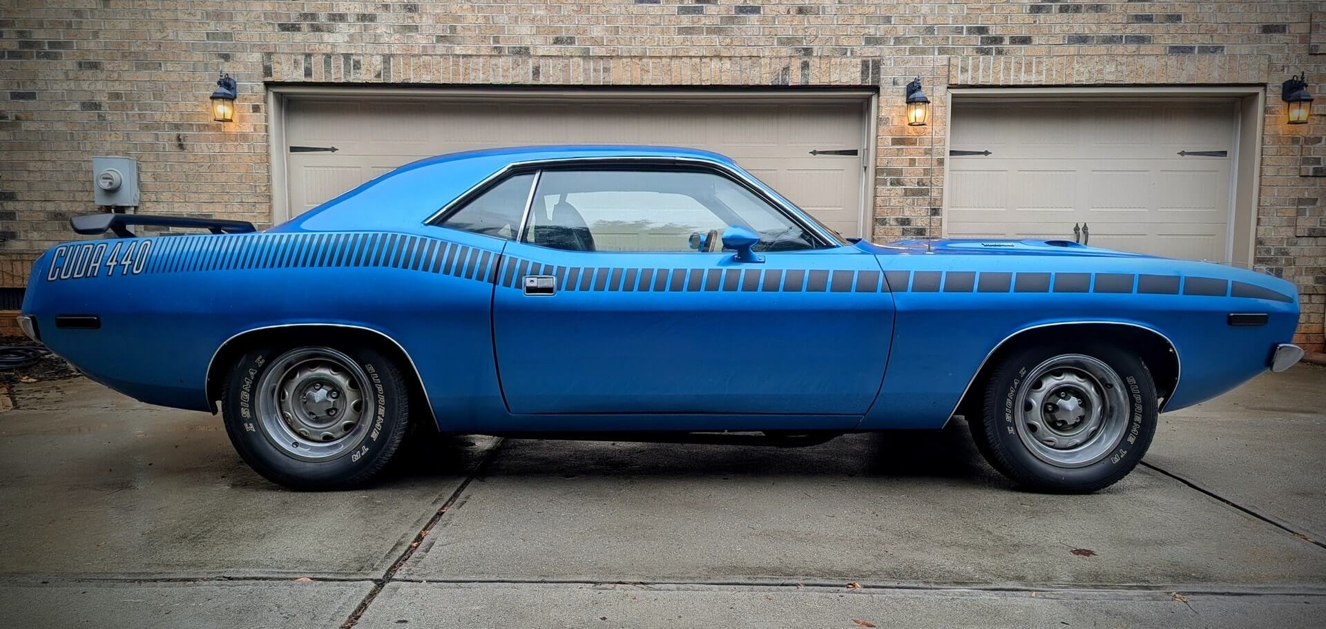 Tamco Paint Chrysler Surf Blue Metallic in 1973 Plymouth Barracuda