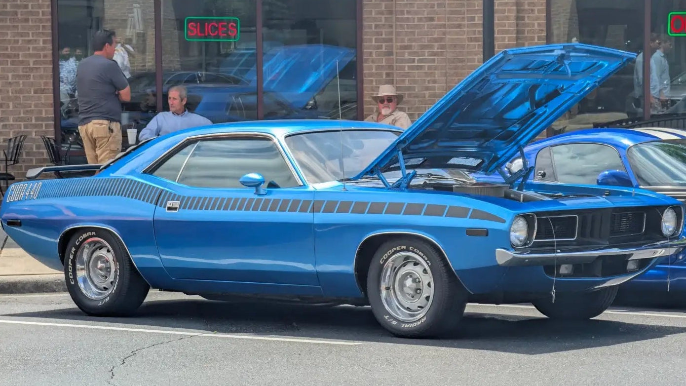 Tamco Paint Chrysler Surf Blue Metallic in 1973 Plymouth Barracuda