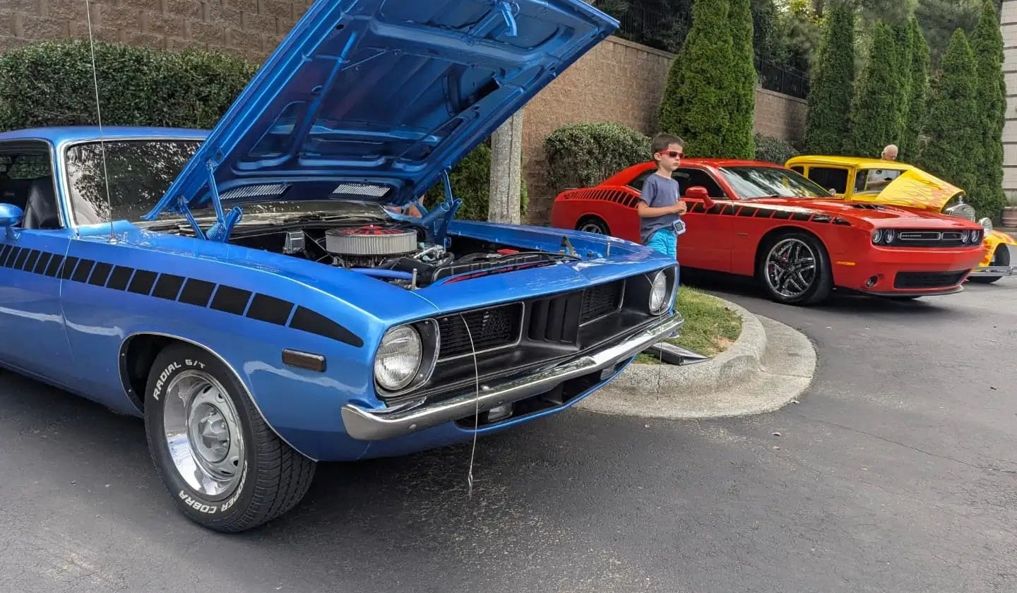 Tamco Paint Chrysler Surf Blue Metallic in 1973 Plymouth Barracuda