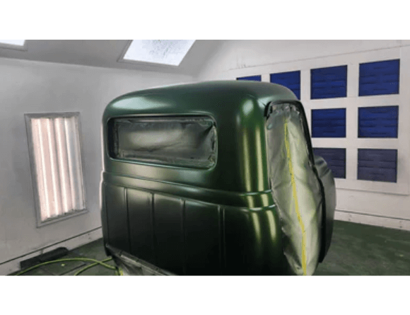 Tamco Paint Emerald City Candy Pearl Basecoat in 1955 International R122