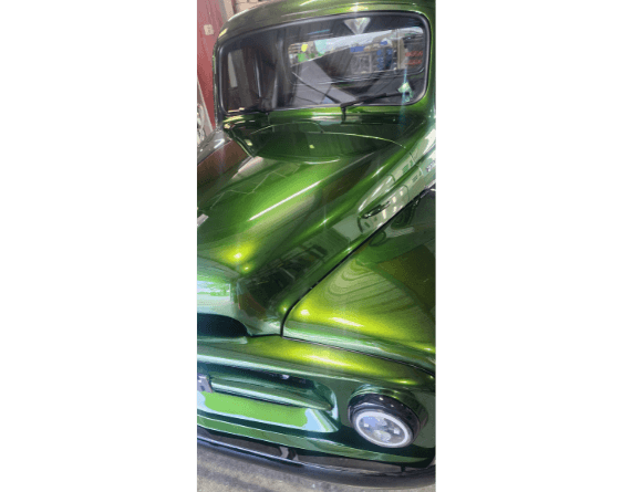 Tamco Paint Emerald City Candy Pearl Basecoat in 1955 International R122