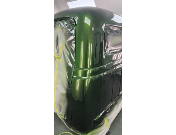 Tamco Paint Emerald City Candy Pearl Basecoat in 1955 International R122