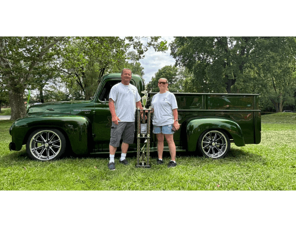 Tamco Paint Emerald City Candy Pearl Basecoat in 1955 International R122