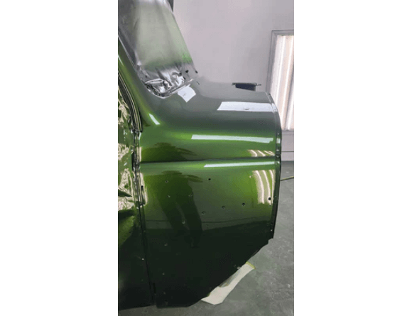 Tamco Paint Emerald City Candy Pearl Basecoat in 1955 International R122
