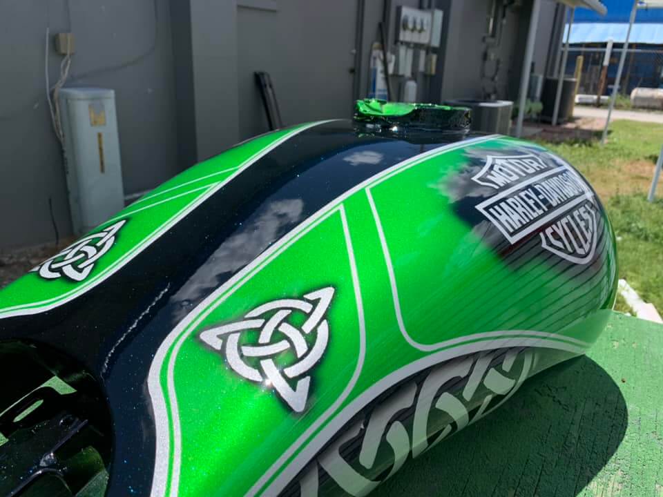 Tamco Paint Emerald City Candy Pearl Basecoat on Harley Davidson Road Glide