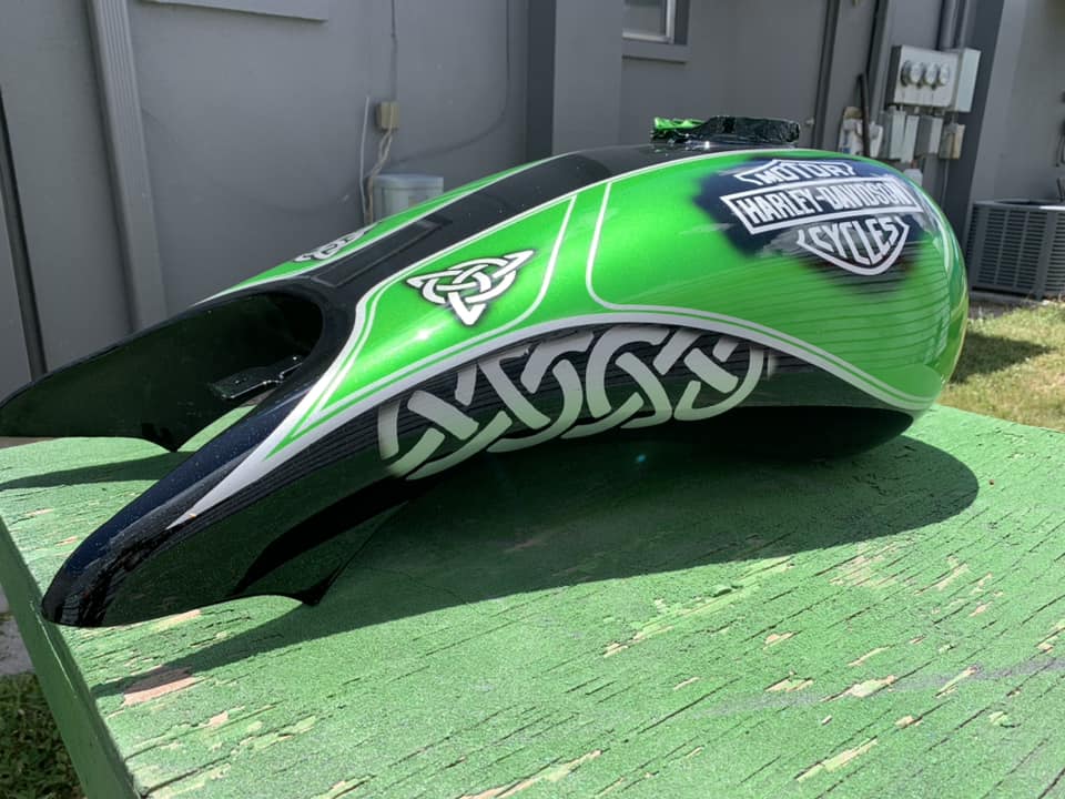 Tamco Paint Emerald City Candy Pearl Basecoat on Harley Davidson Road Glide