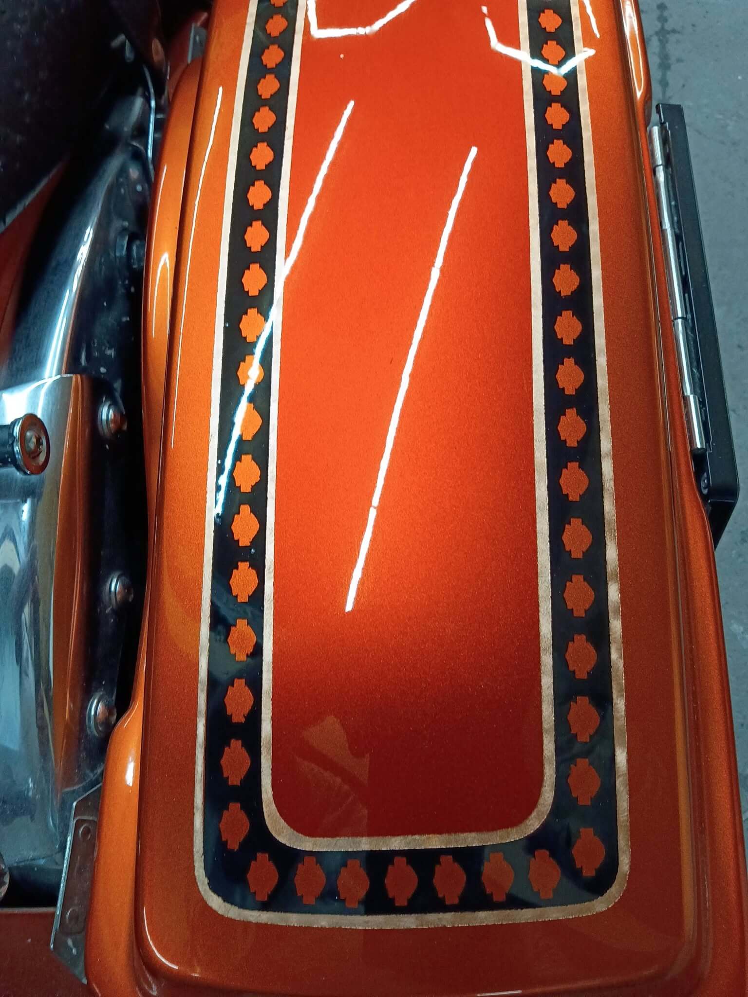Tamco Paint Finishing Polish on Harley-Davidson Street Glide