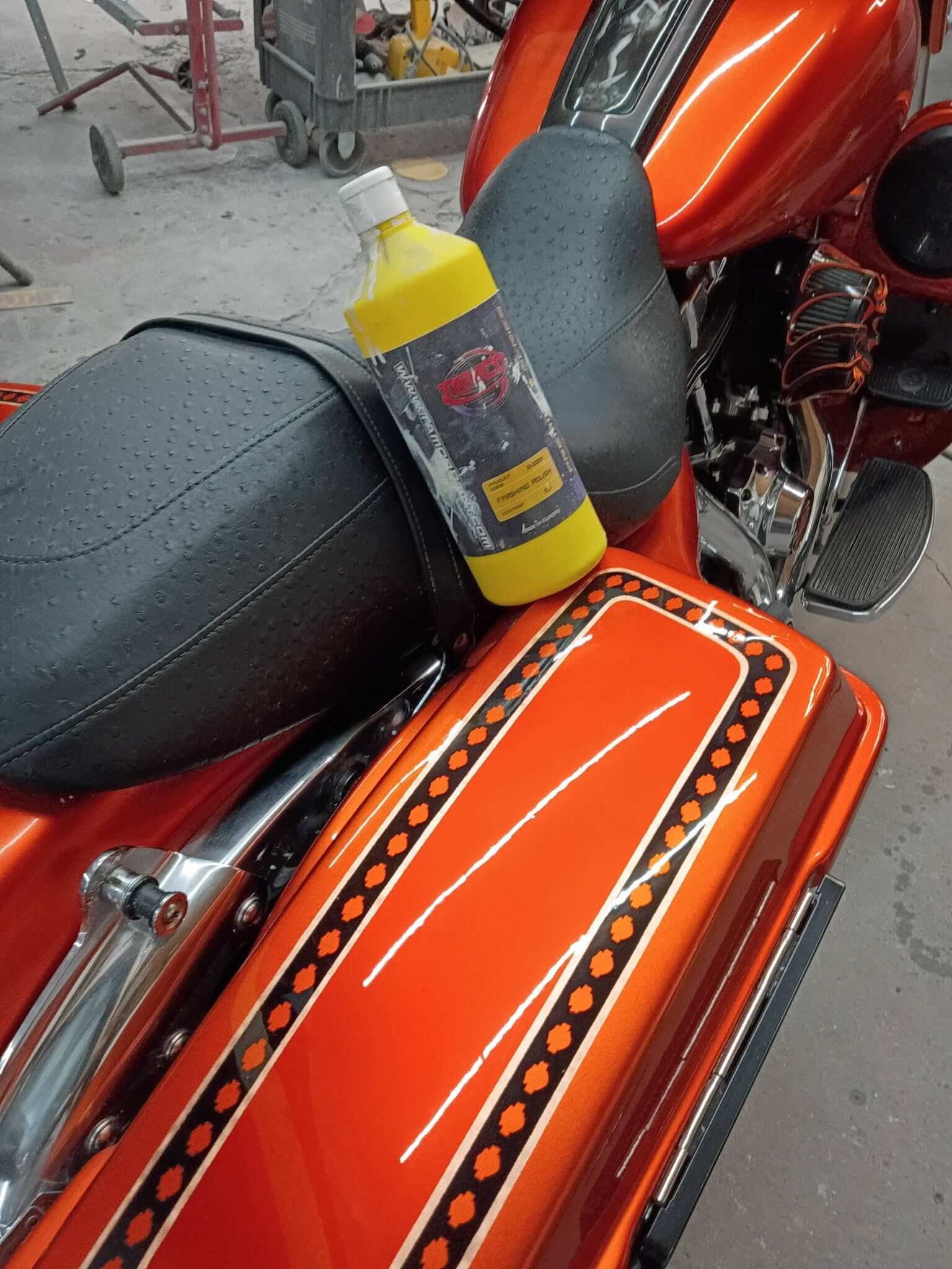 Tamco Paint Finishing Polish on Harley-Davidson Street Glide