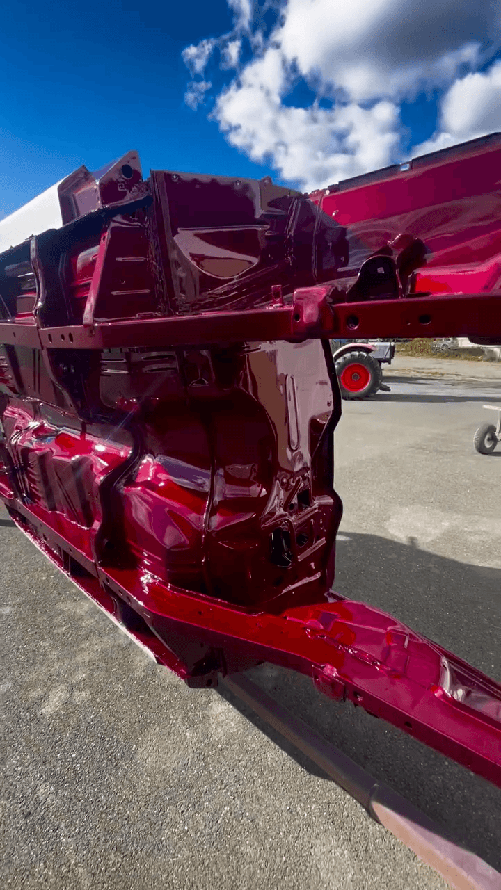 Tamco Paint Ford Candy Apple Red on 1968 Hemi Dart