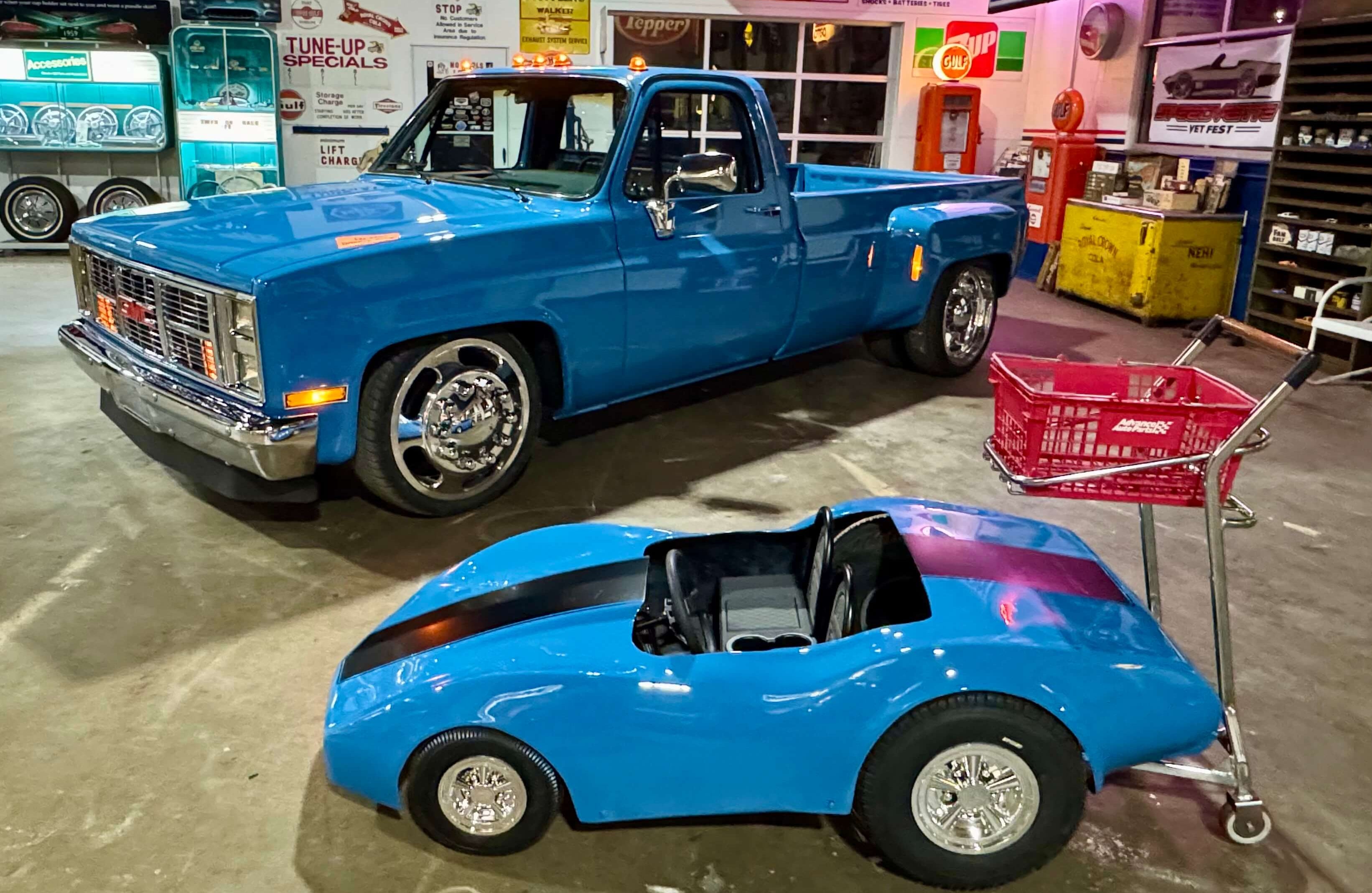 Tamco Paints  Ford Harbor Blue in 1984 GMC C3500 Dually