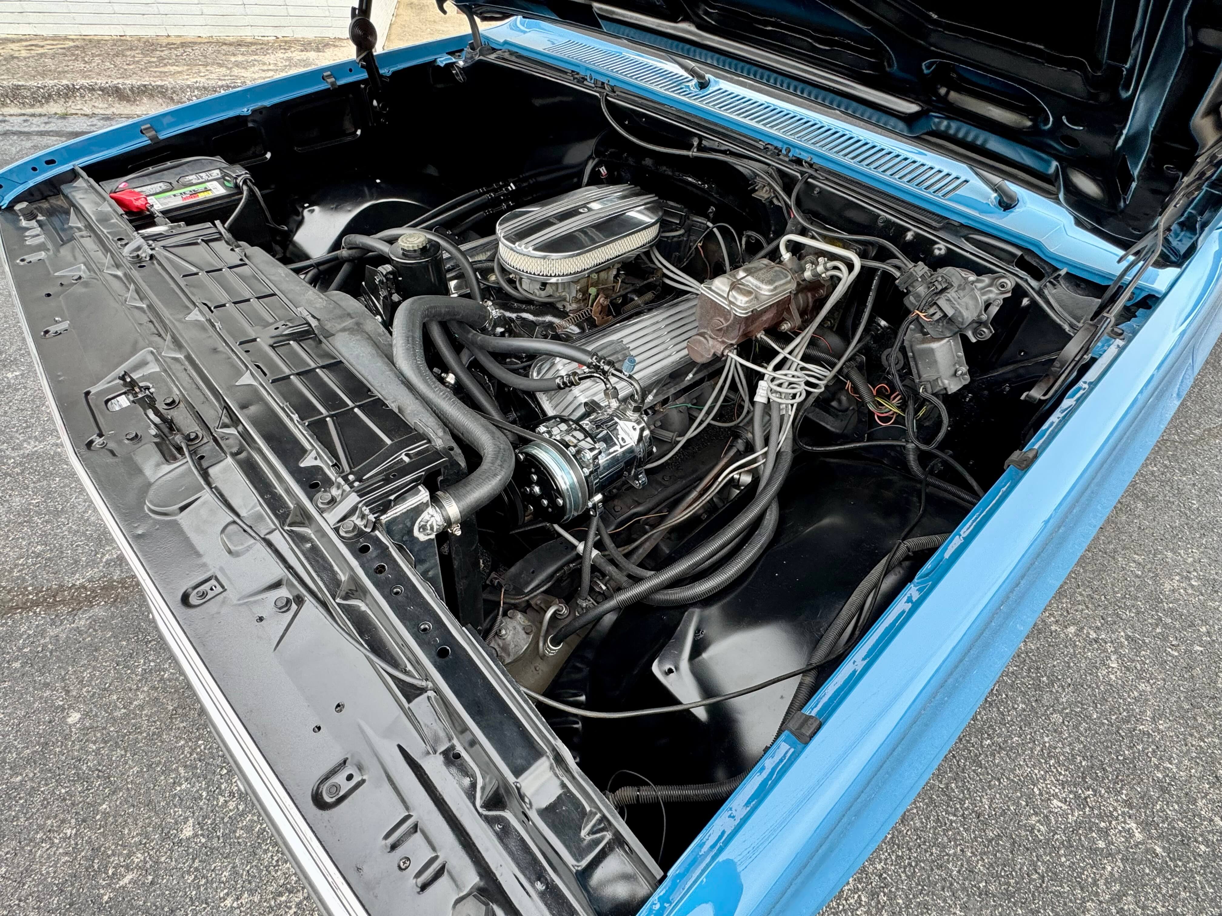 Tamco Paints  Ford Harbor Blue in 1984 GMC C3500 Dually