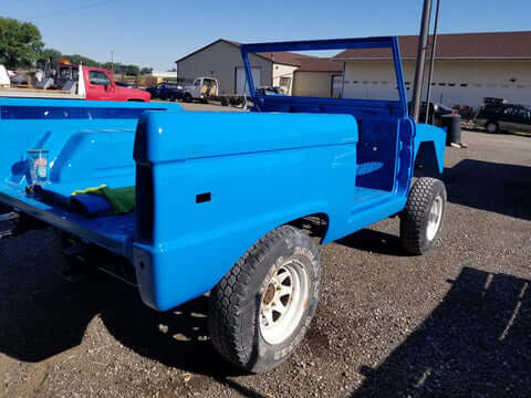 Tamco Paint Ford Light Grabber Blue in 1966 Ford Bronco
