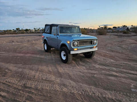 Tamco Paint GM Nantucket Blue Poly in International Harvester Scout 800