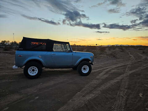 Tamco Paint GM Nantucket Blue Poly in International Harvester Scout 800