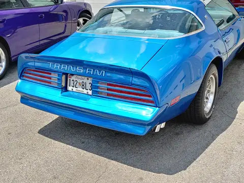 Tamco Paint GM Ultramarine Blue in 1978 Pontiac Trans Am