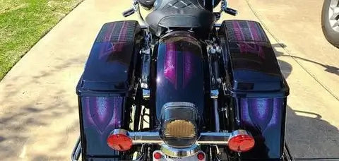 Tamco Paint Grapeness and Black Metal Candy Concentrate in Harley-Davidson