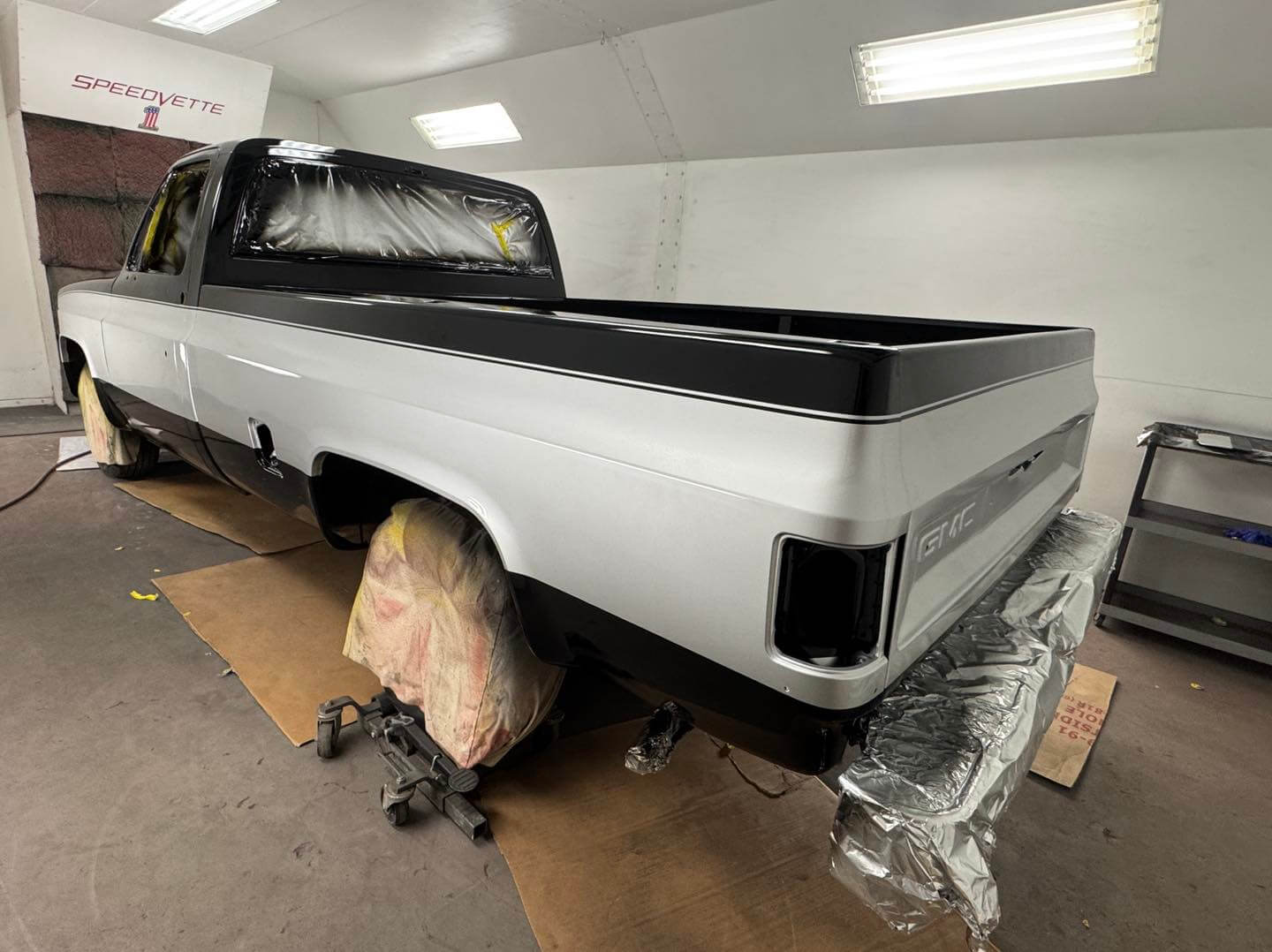 Tamco Paint HB9900 Jet Black and Silver Ice Metallic in 1984 Chevy Silverado