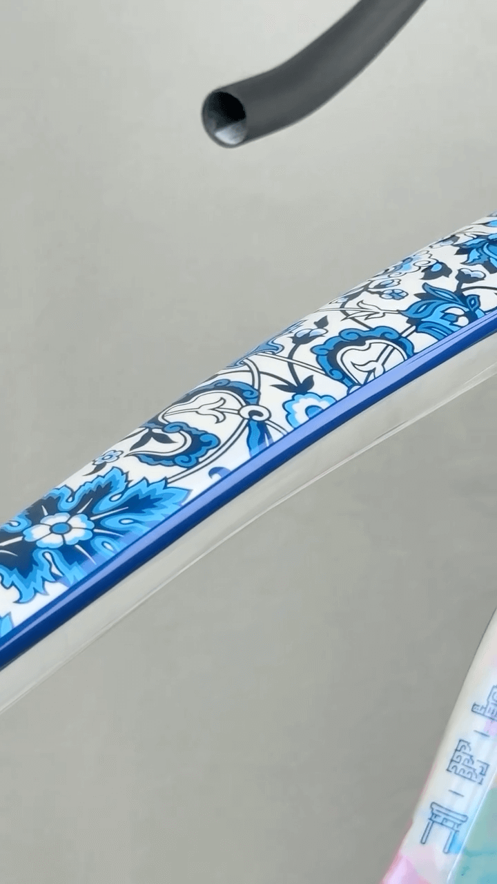 Tamco Paint HB9901 Bright White in Pinarello Dogma F