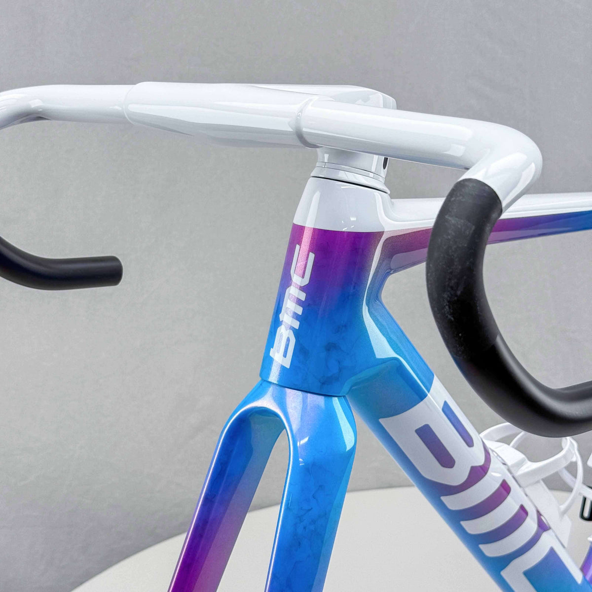 Tamco Paint HB9901 Bright White on Bespoke BMC SLR01