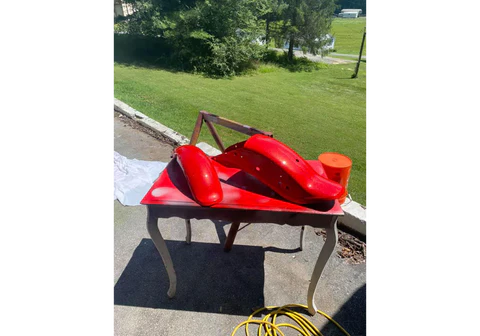 Tamco Paint HB9902 Bright Red in Suzuki VZ 800 Marauder