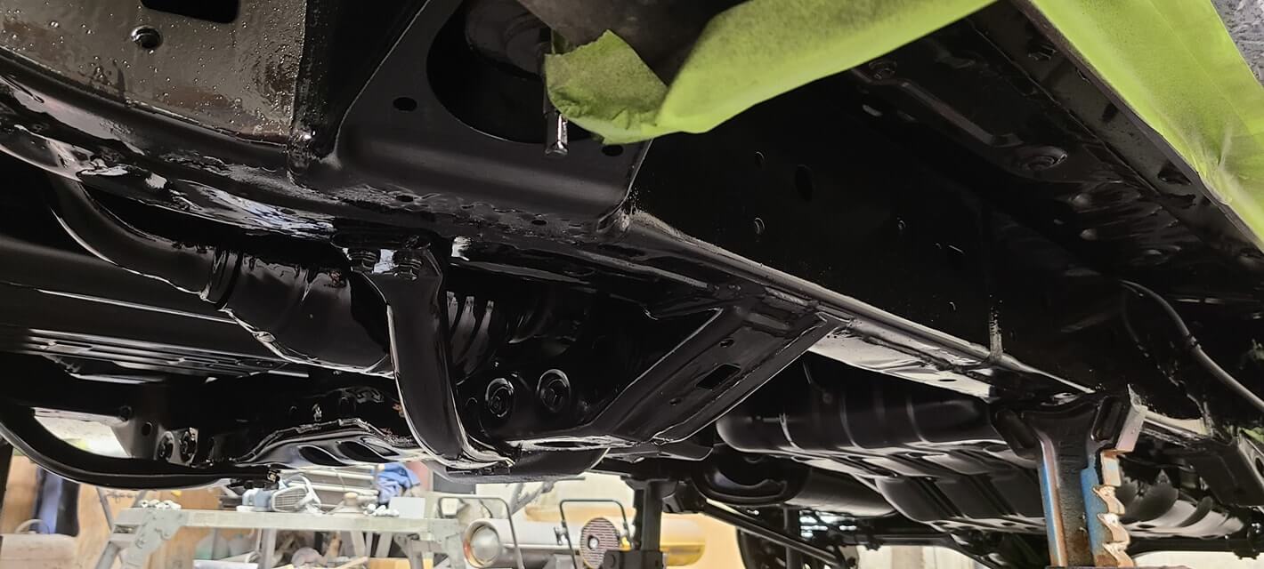 Tamco Paint HB Chassis Black Single Stage on FJ Cruiser Underside