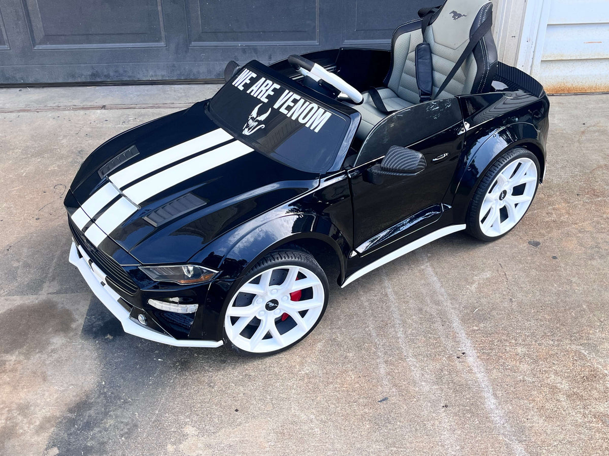 Tamco Paint HC4105 Extra Slow Glamour Clearcoat on Toy Car