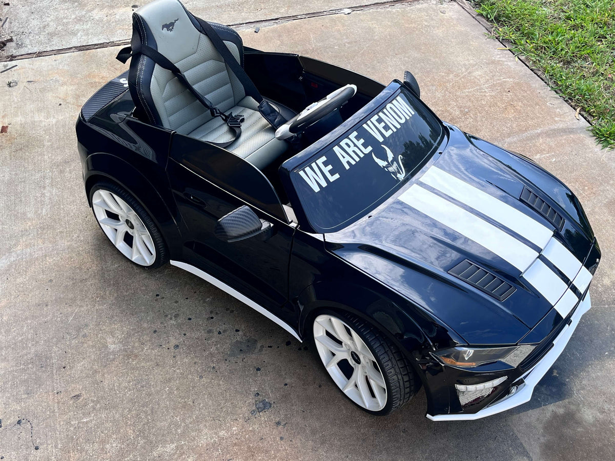 Tamco Paint HC4105 Extra Slow Glamour Clearcoat on Toy Car