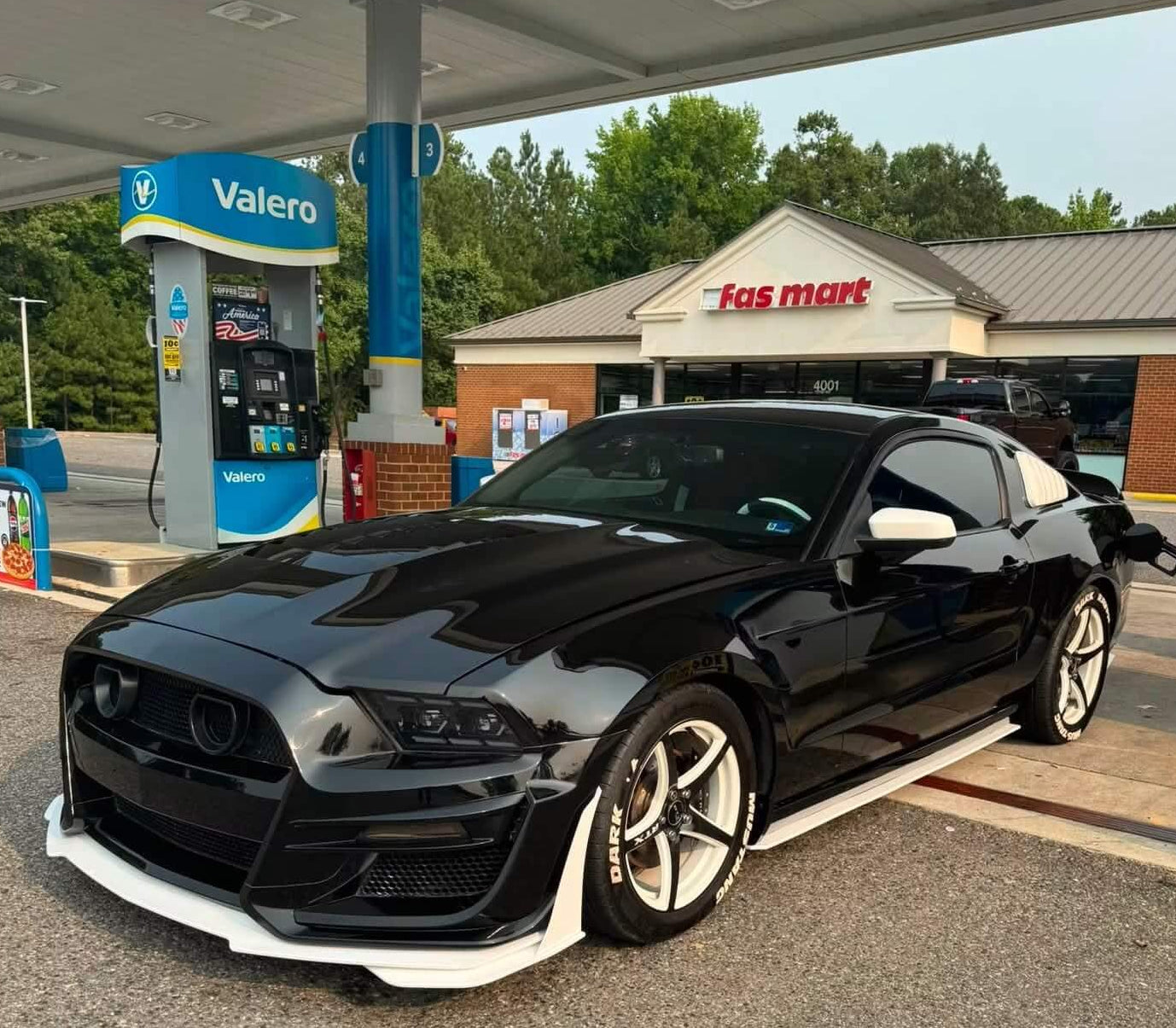Tamco Paint HP5311 Black DTM Primer on Ford Mustang