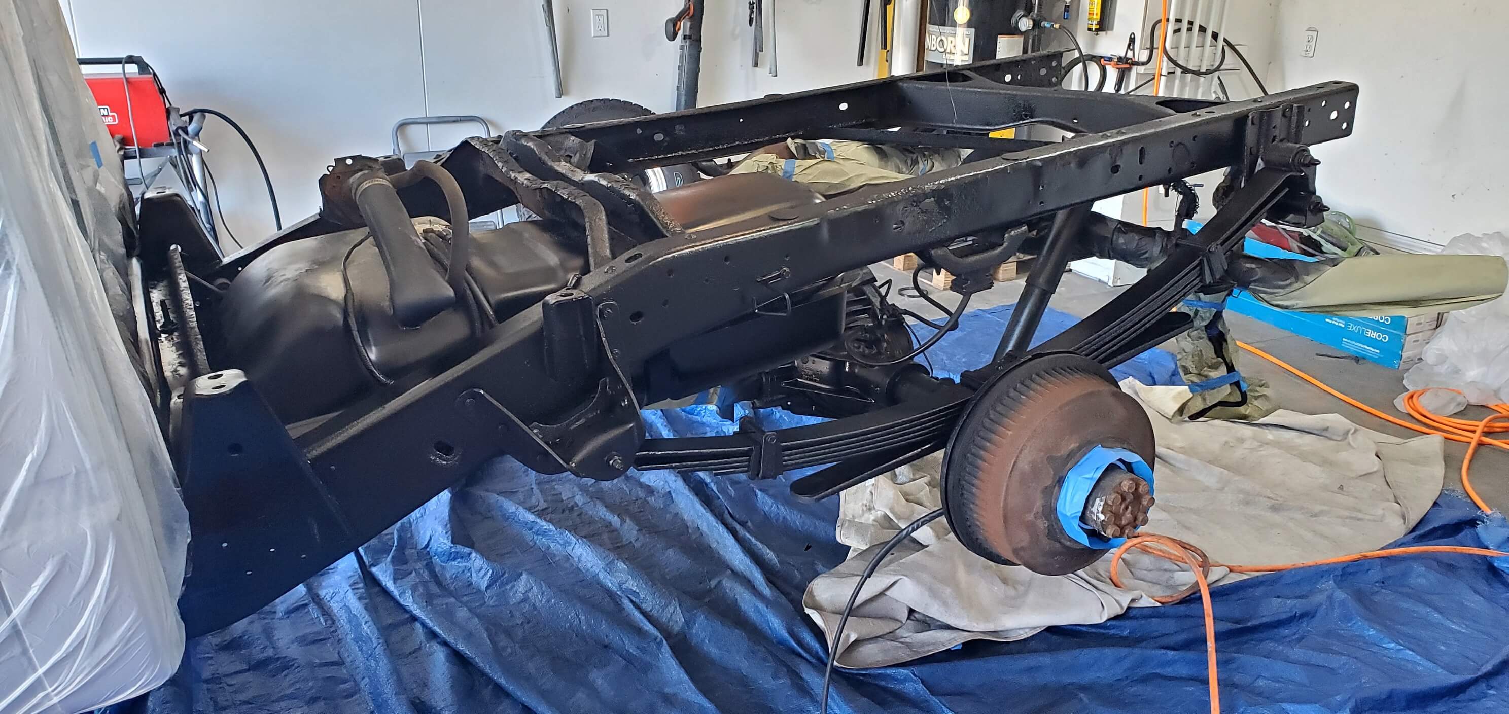 Tamco Paint High Build Epoxy Primer in Chassis