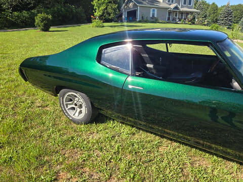 Tamco Paint Hustlin' Candy Pearl Basecoat in 1971 Chevrolet Chevelle