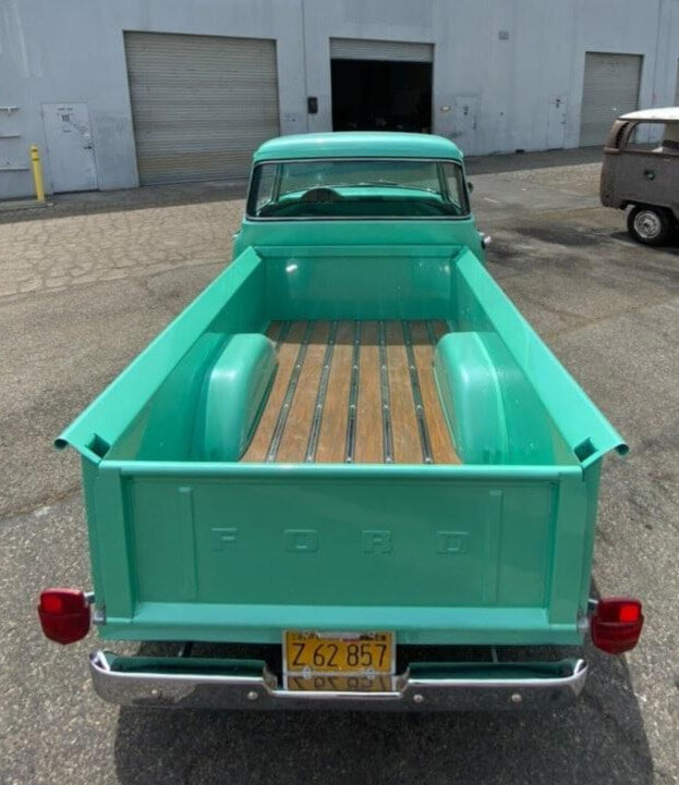   Tamco Paint  Aventurine Gem 1956 Ford