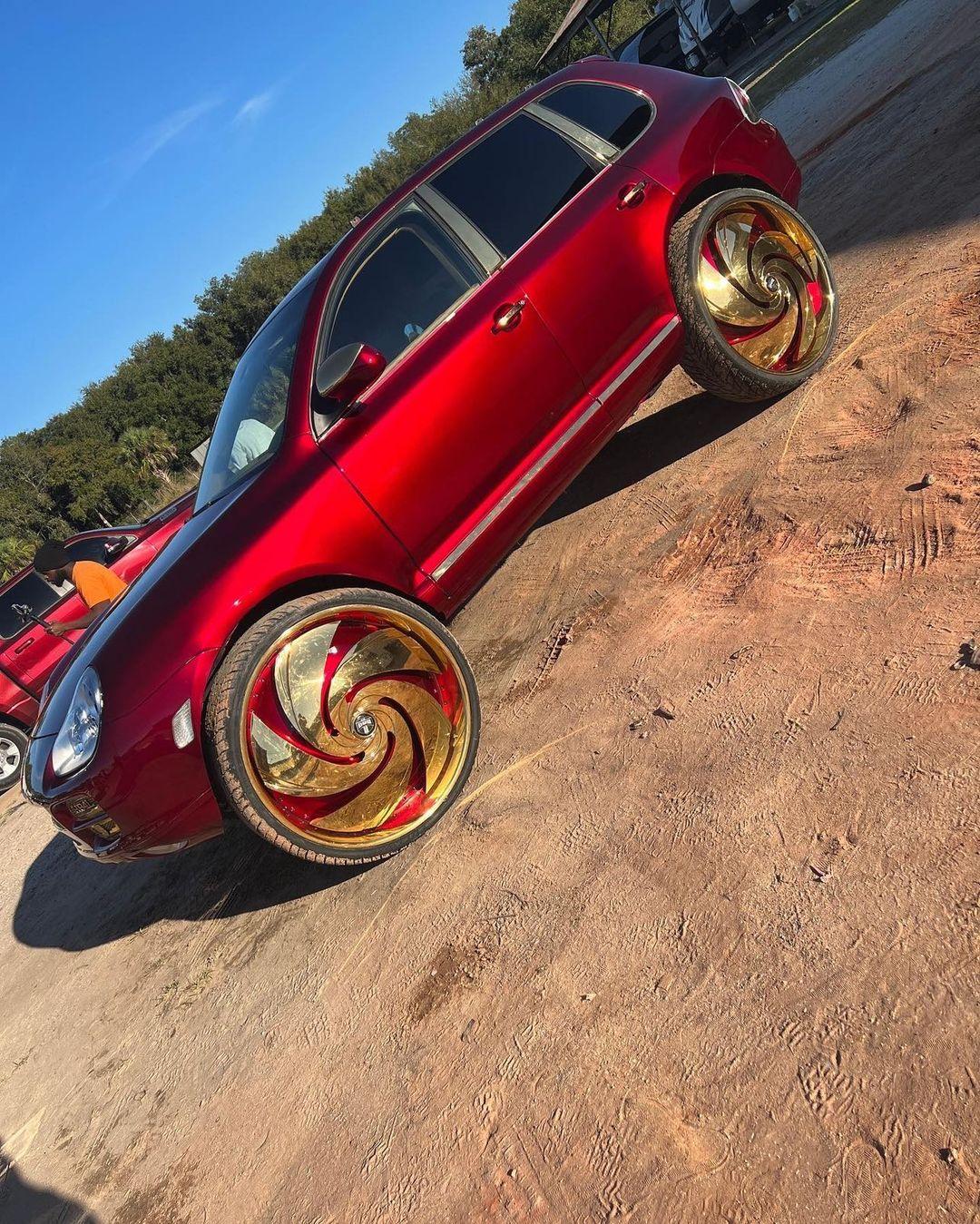 Tamco Paint Porche Cayenne OG Red