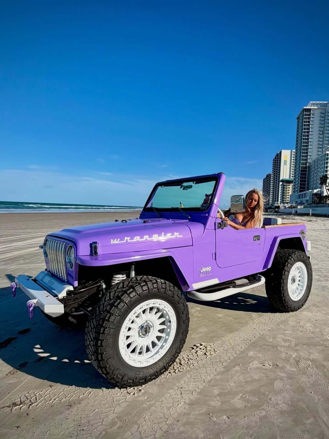 Tamco Paint Lavender Lust Pearl in Jeep Wrangler