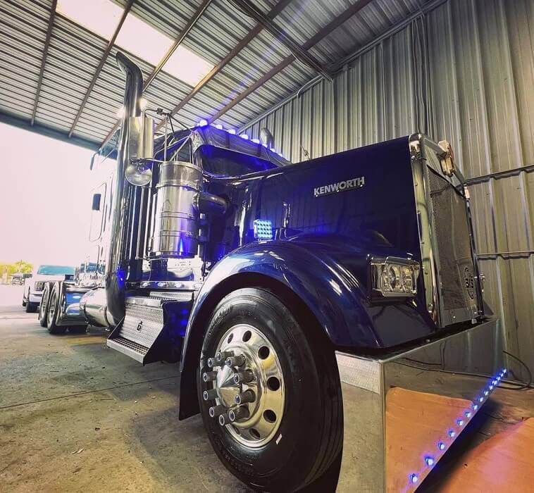 Kenworth Liberty Blue Truck