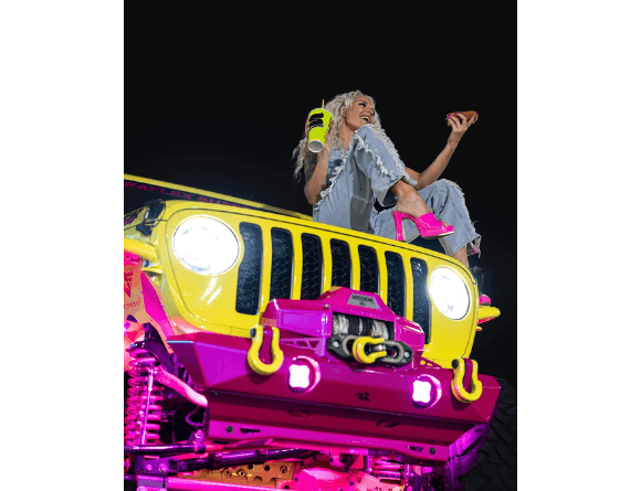 Tamco Paint Lipstick in Jeep Wrangler