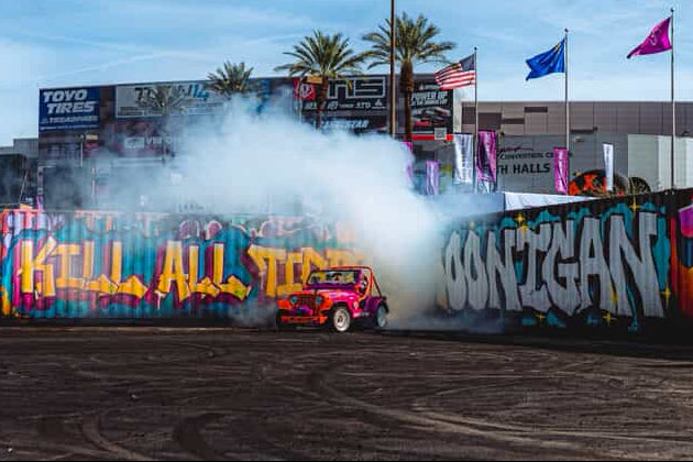 Tamco Paint Lipstick on 1976 Jeep CJ