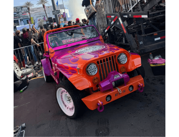 Tamco Paint Lipstick on 1976 Jeep CJ
