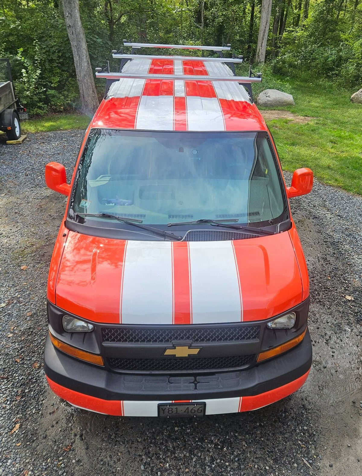 Tamco Paint GM Olympic White & Hugger Orange on 2017 Chevrolet Express 