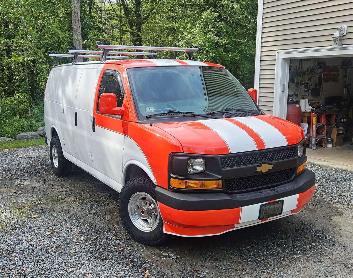 Tamco Paint GM Olympic White & Hugger Orange on 2017 Chevrolet Express 
