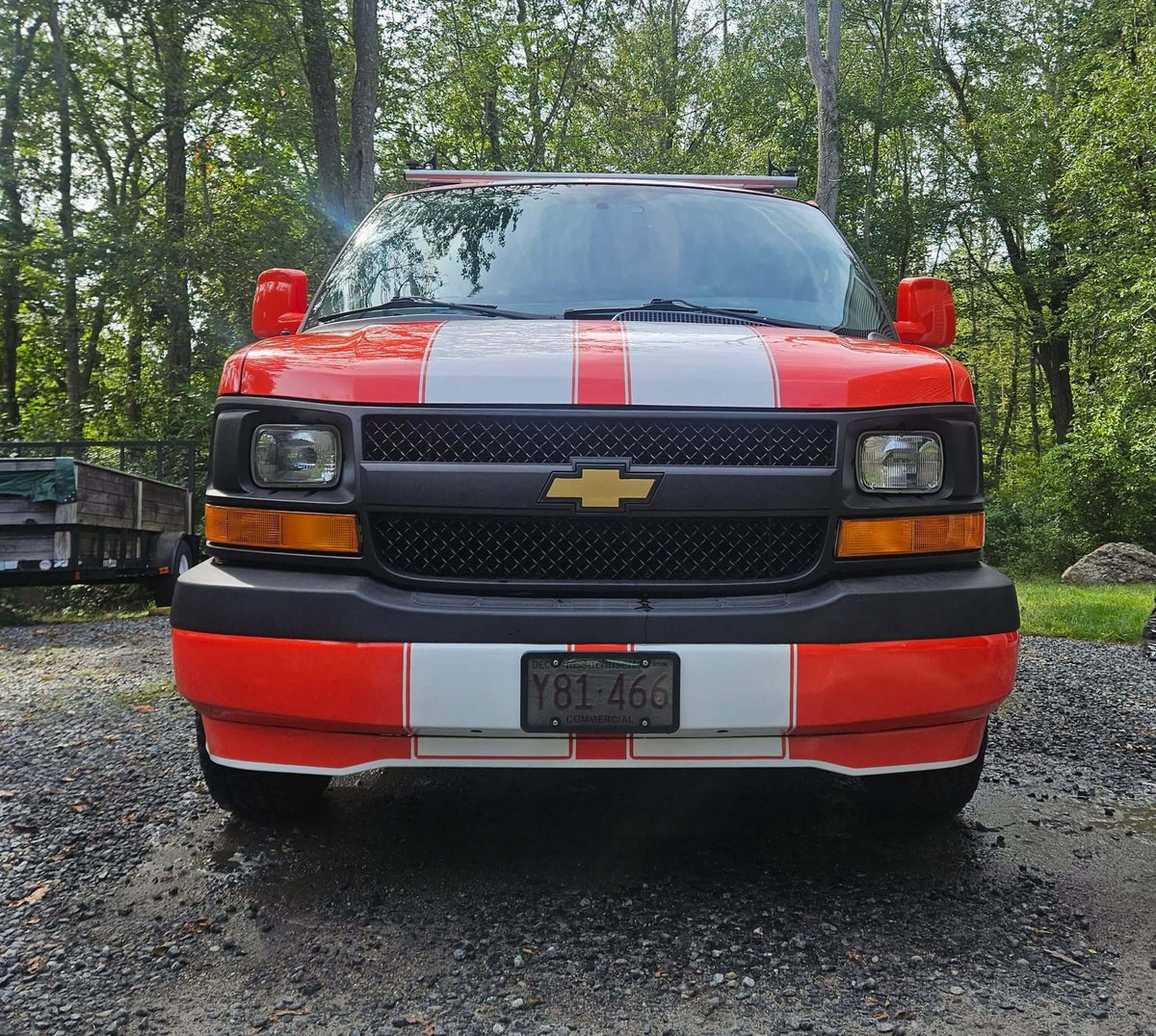 Tamco Paint GM Olympic White & Hugger Orange on 2017 Chevrolet Express 