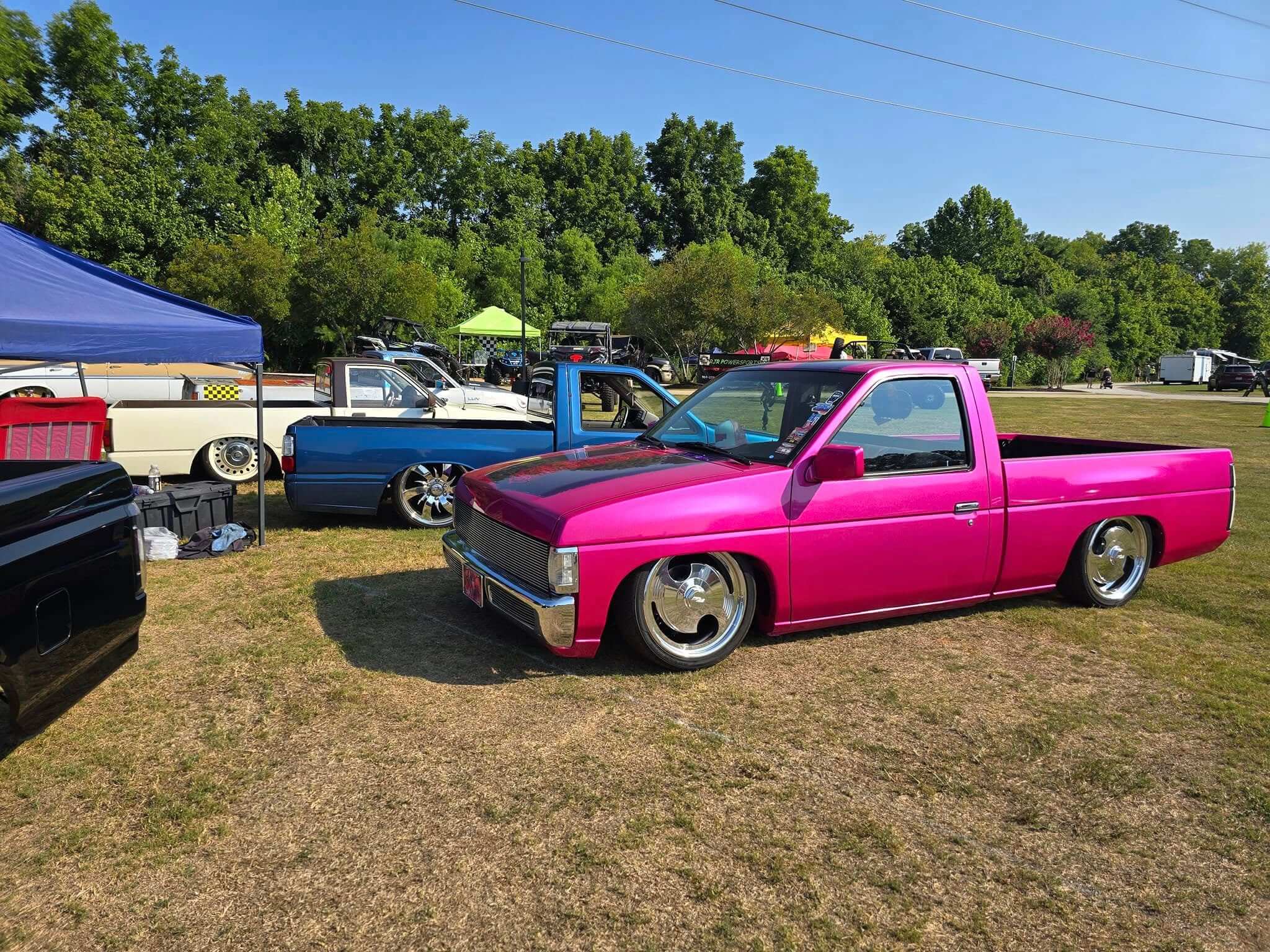 Tamco Paint Piss Off Pink in Nissan D21 Hardbody