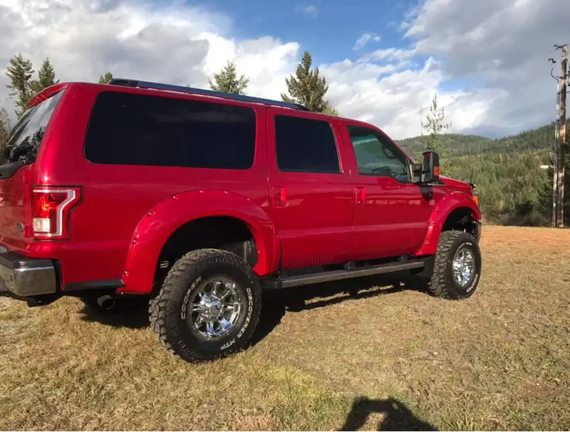 Tamco Paint Rock It Red on 2015 Ford Excursion