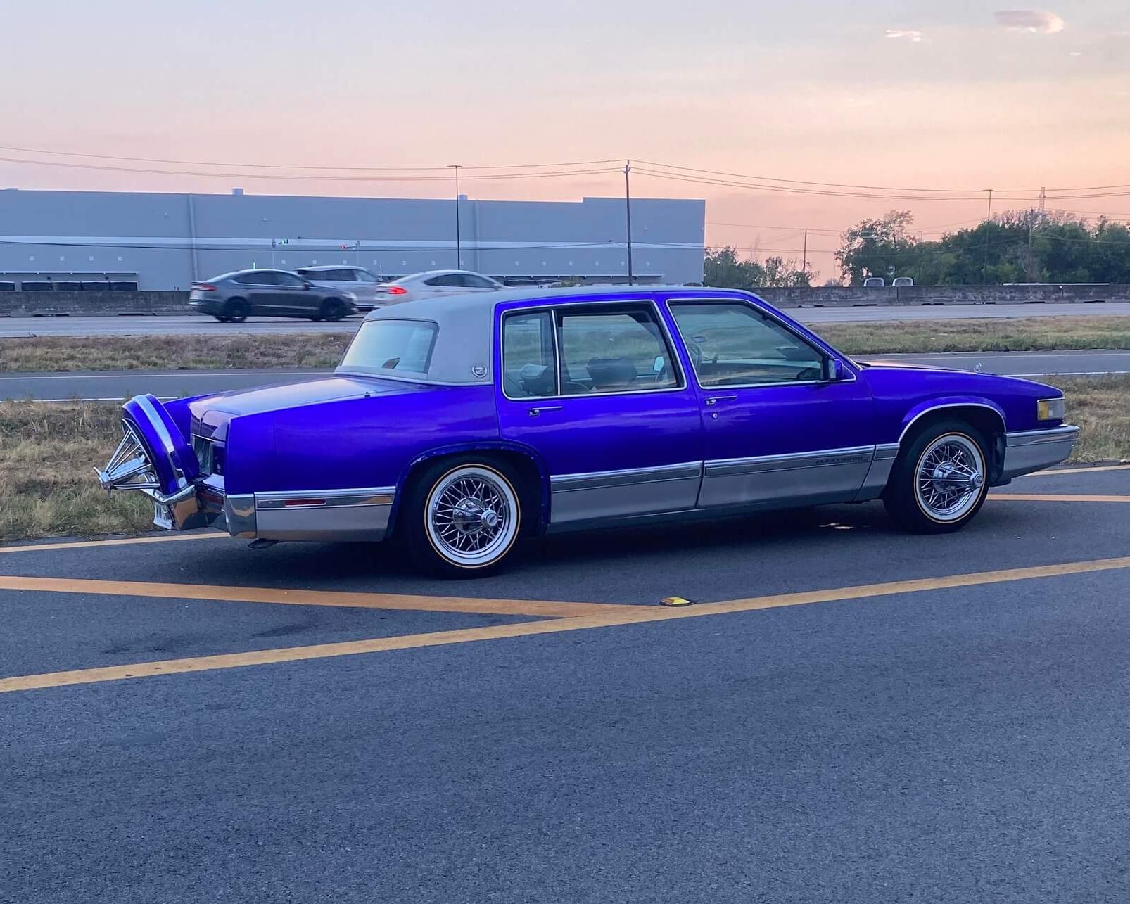 Tamco Paint Socal Blue Candy Pearl in Cadillac Fleetwood