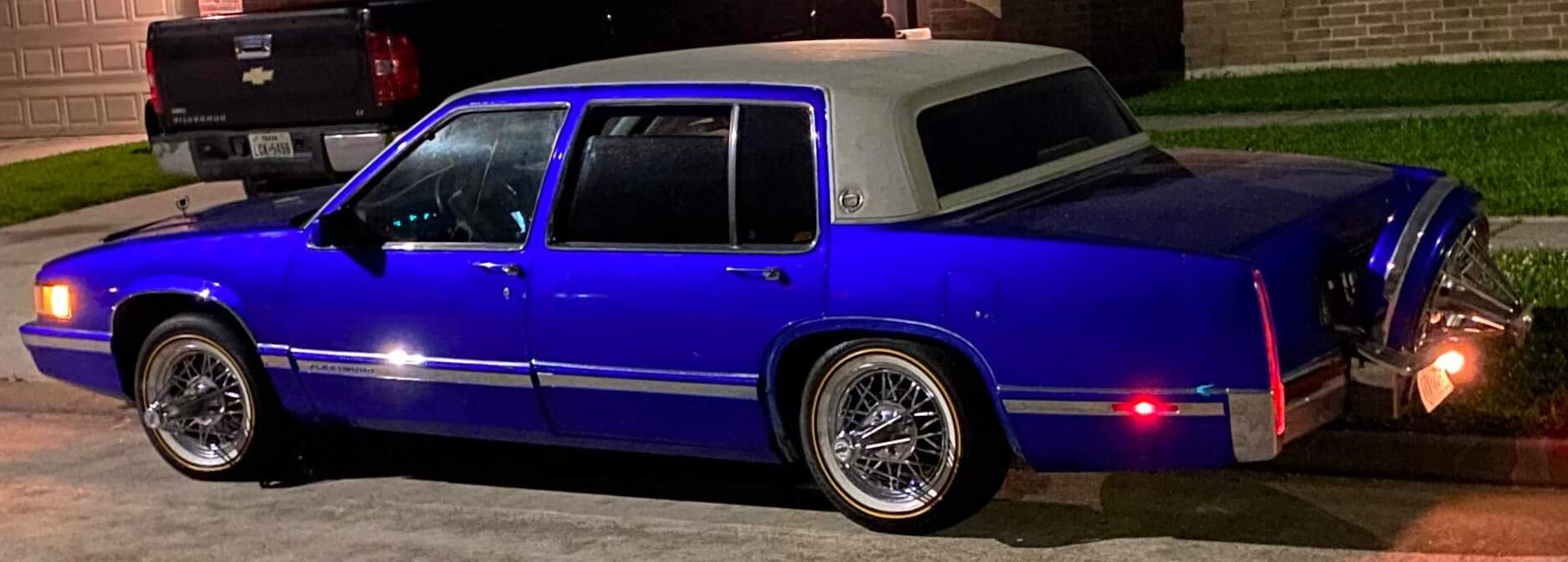 Tamco Paint Socal Blue Candy Pearl in Cadillac Fleetwood