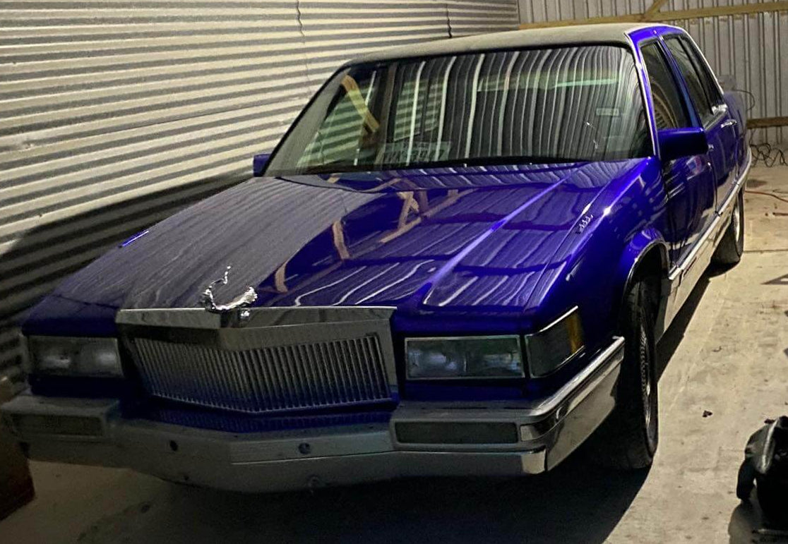 Tamco Paint Socal Blue Candy Pearl in Cadillac Fleetwood