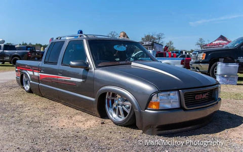 Tamco Paint Secret Silver on 1993 GMC Jimmy Typhoon