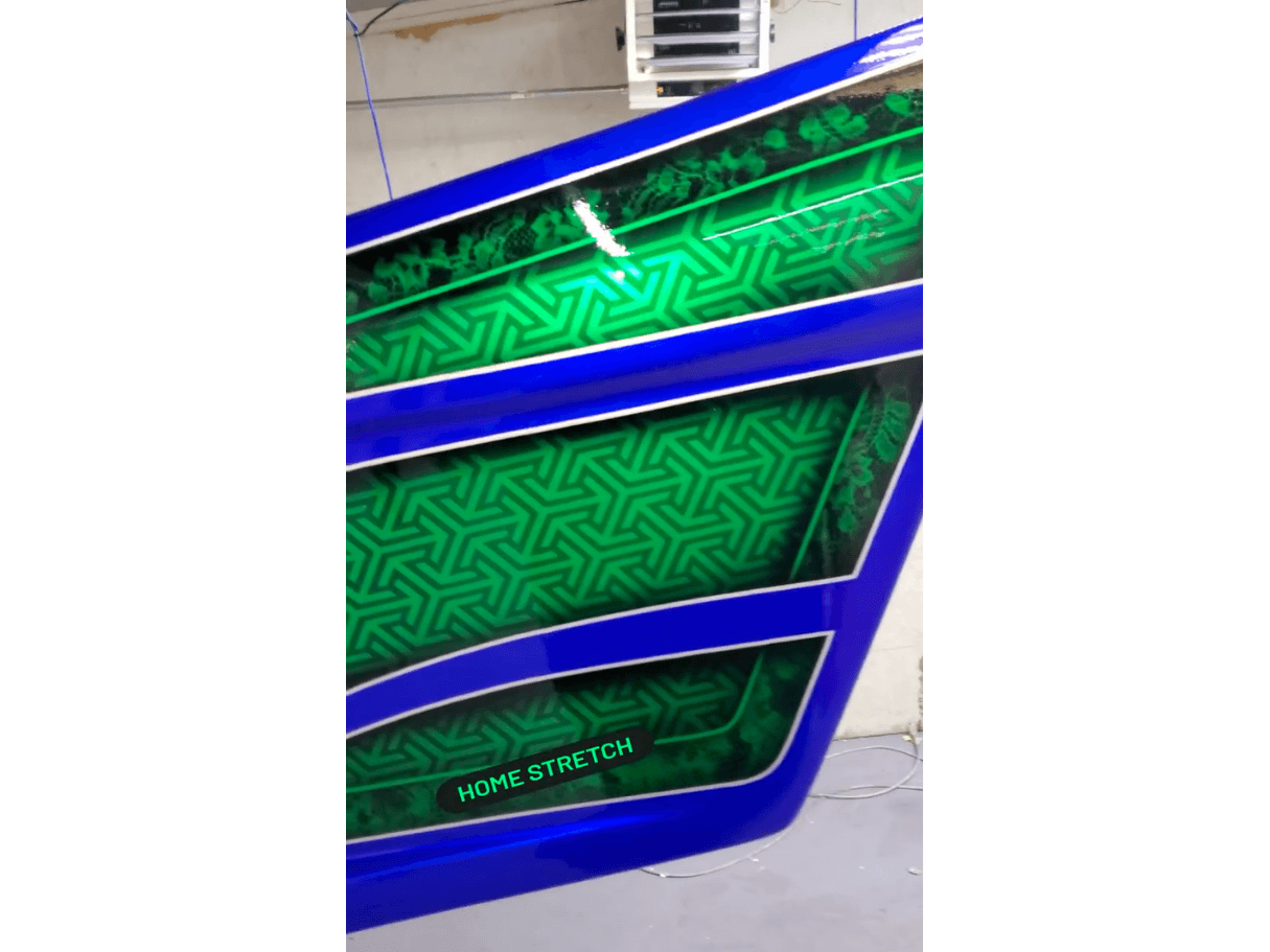 Tamco Paint SoCal Blue & Hustlin' Candy Pearl Basecoat on Harley-Davidson Road Glide